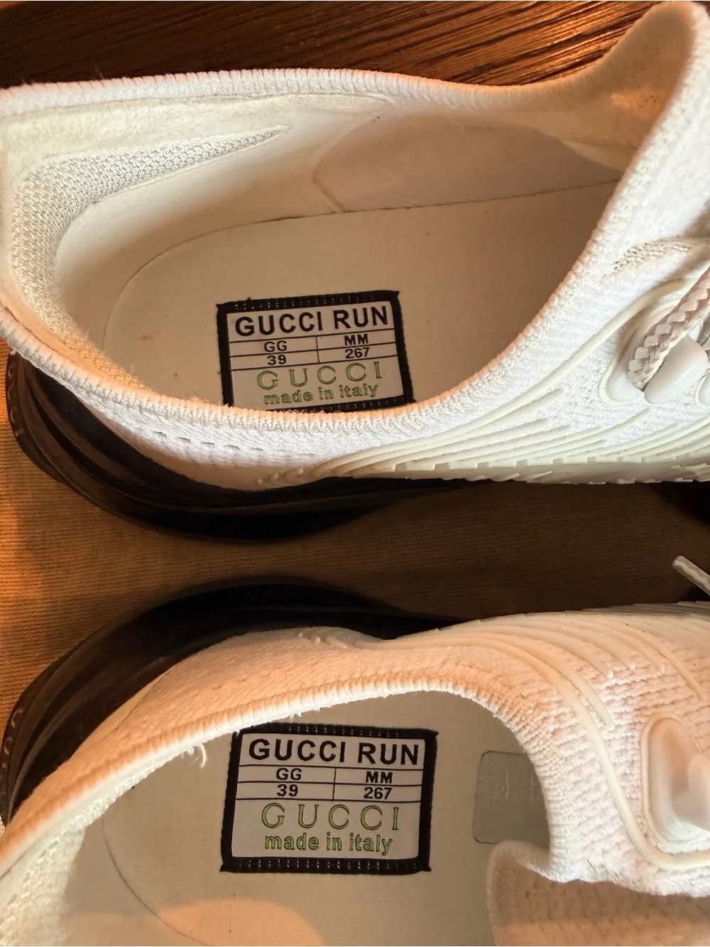 Gucci Run Technical Knit Sneakers White Grey Black Women’s size 9